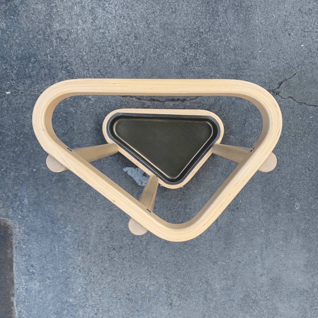Umbrella Stand 115 des Alvar Aalto, 1936 (made by Artek)
