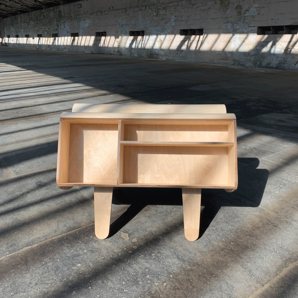 Penguin Donkey des Egon Riss, 1939 for Isokon (made by Isokon+)