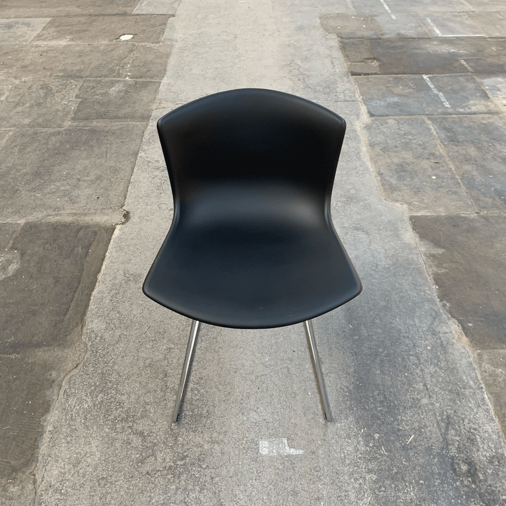 Bertoia Plastic Side Chair des. Harry Bertoia, 1956 - black shell / chrome base (made by Knoll)
