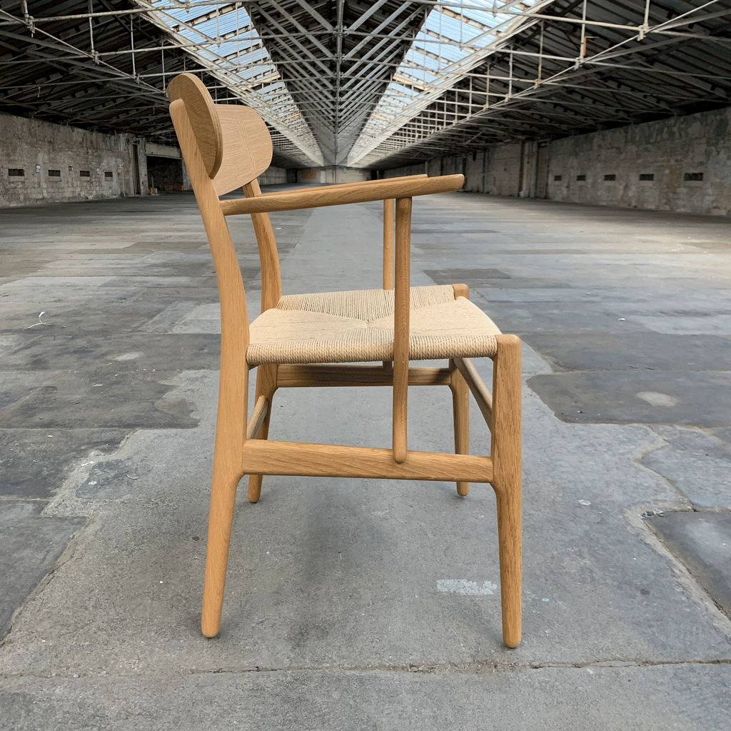 CH26 Chair des. Hans J. Wegner, 1950 (made by Carl Hansen & Son)