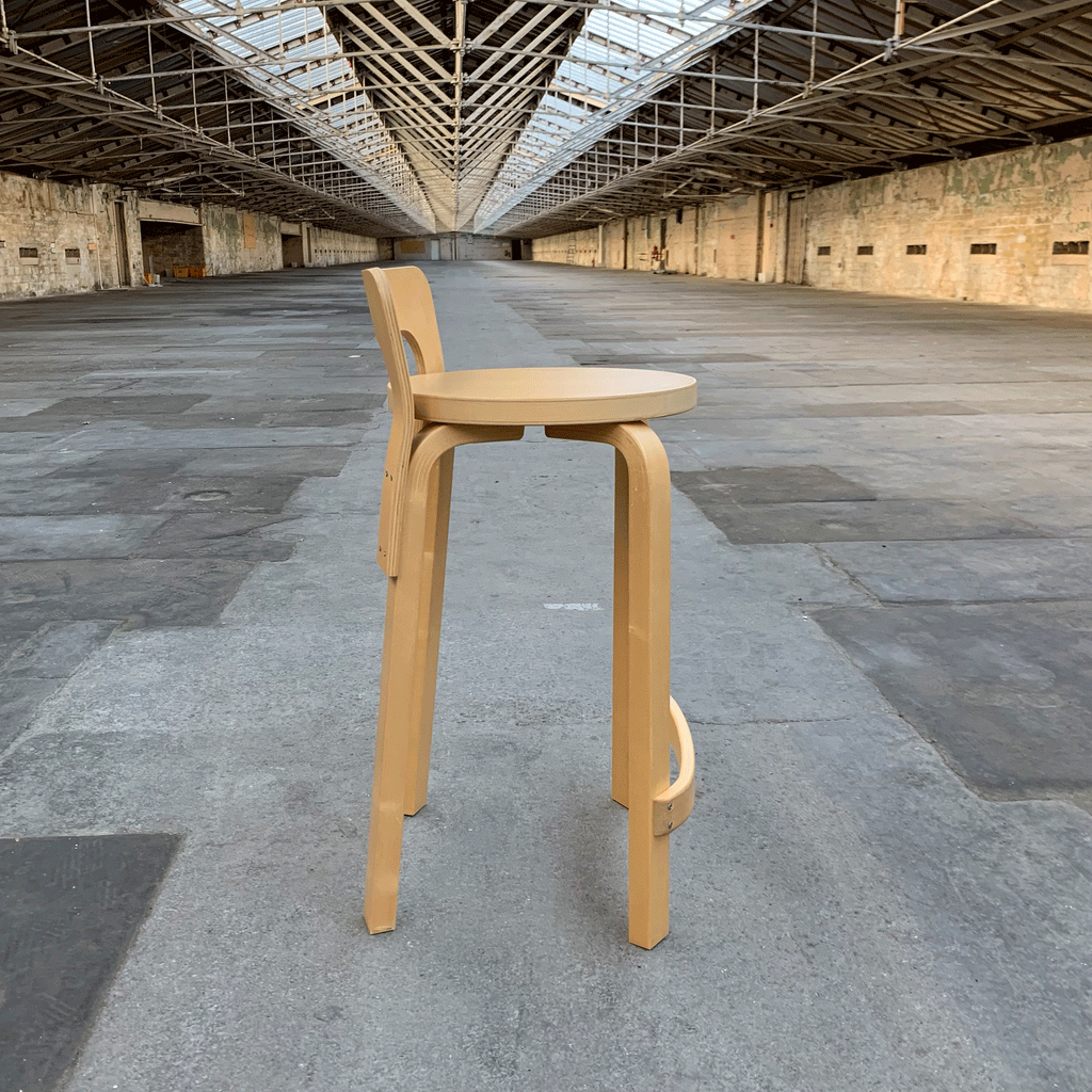 K65 High Chair des Alvar Aalto, 1935 (made by Artek)