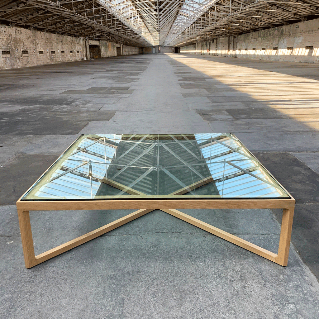 Krusin Coffee Table des. Marc Krusin, 2009 (made by Knoll)