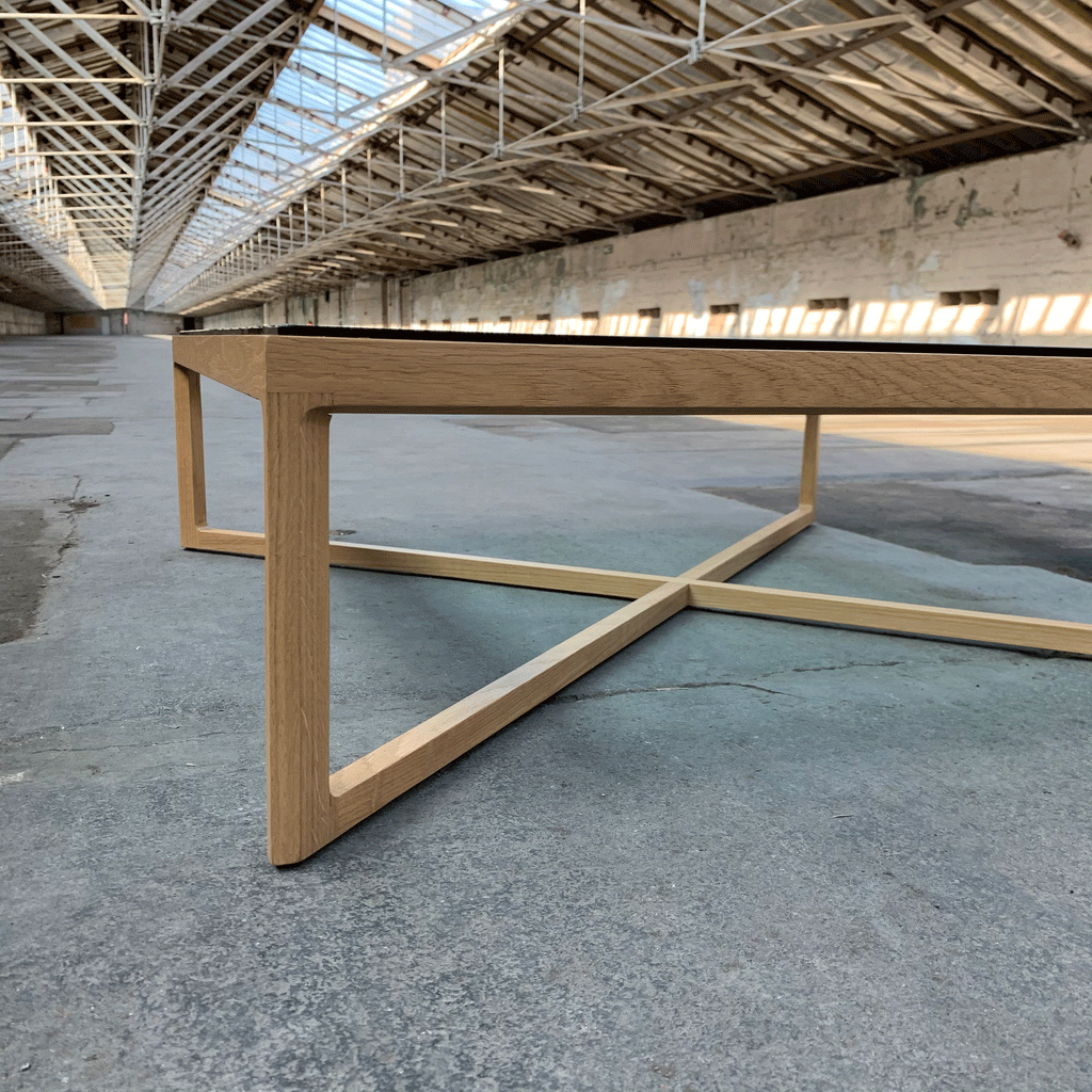 Krusin Coffee Table des. Marc Krusin, 2009 (made by Knoll)
