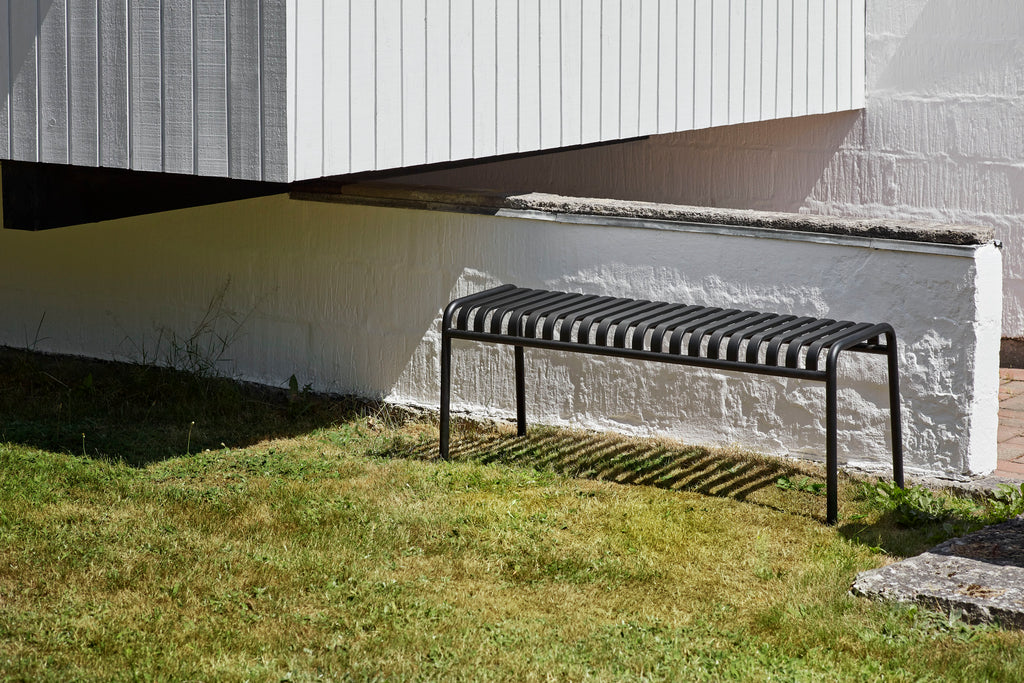 Palissade bench - Anthracite - des. Ronan & Erwan Bouroullec for Hay, 2016