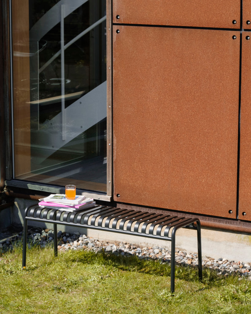 Palissade bench - Anthracite - des. Ronan & Erwan Bouroullec for Hay, 2016