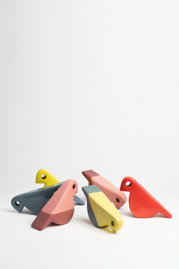 Bird figure - Glossy Pink / Burgundy (IKN 23) des. Aldo Bagni, 1970s, made by Nuove Forme (exclusive)