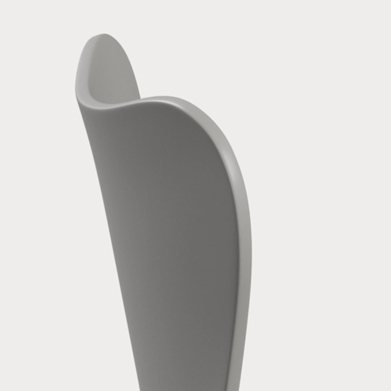 Series 7 Chair des. Arne Jacobsen, 1955 - Nine Grey Laquered / Nine Grey Base - made by Fritz Hansen