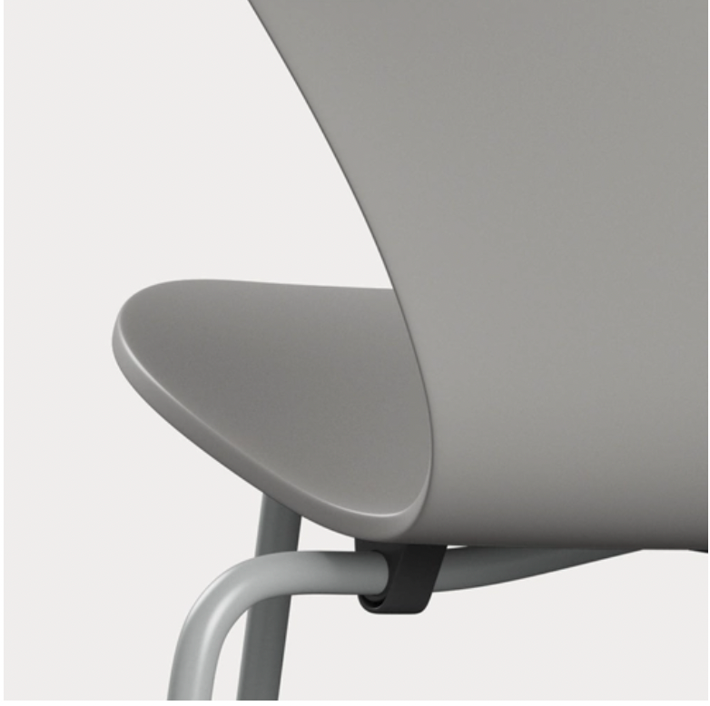 Series 7 Chair des. Arne Jacobsen, 1955 - Nine Grey Laquered / Nine Grey Base - made by Fritz Hansen