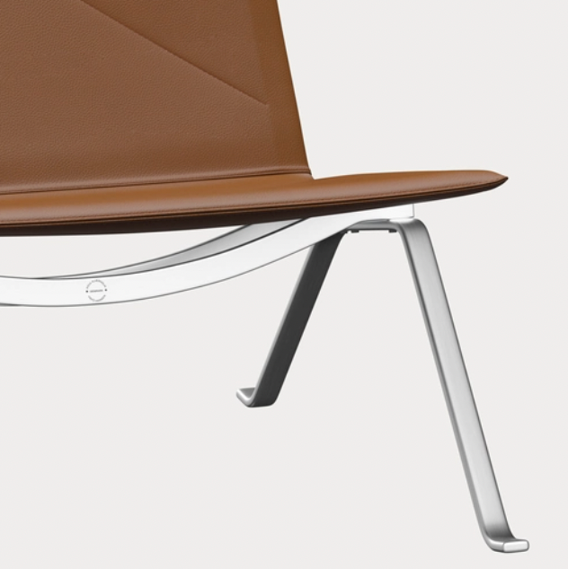 PK22 Lounge Chair - Aura Leather, Walnut - des. Poul Kjærholm, made by Fritz Hansen