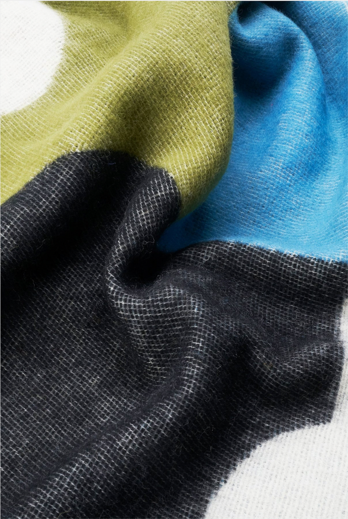 The Flower wool blanket / throw des. Jacco Bunt for ZigZagZurich