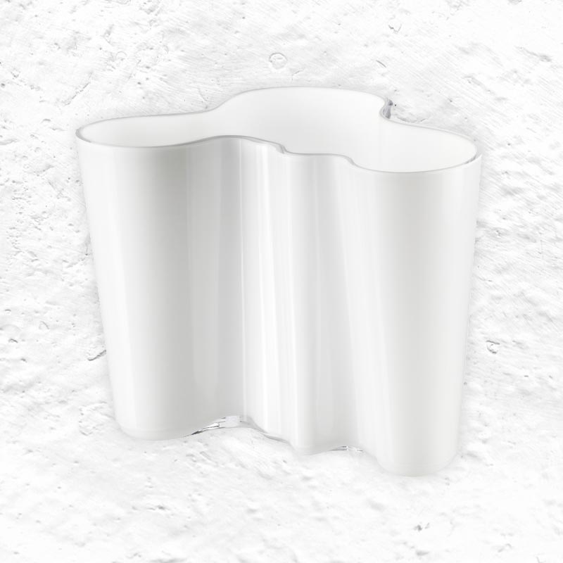 Aalto Vase - 160mm, Opal - des. Alvar Aalto, 1937. made by Iittala