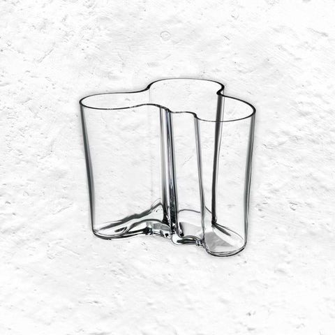 Aalto Vase Clear - 120mm - des. Alvar Aalto, made by Iittala