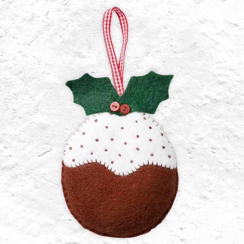 Corinne Lapierre Felt Sewing Kit: Christmas Pudding