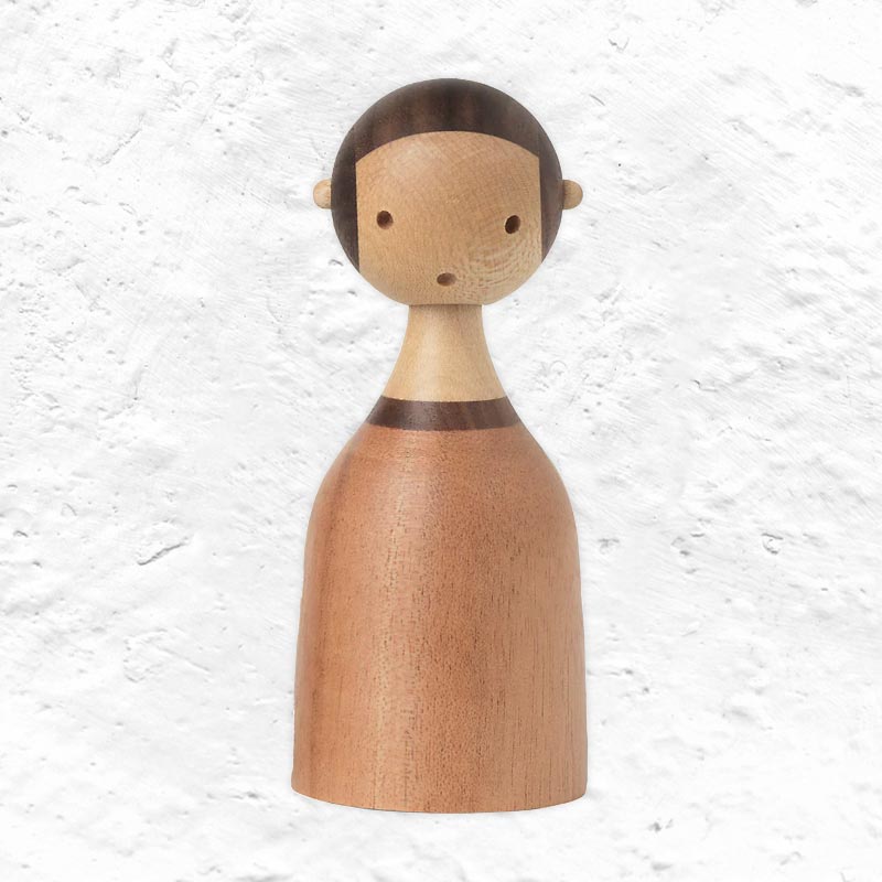 KIN Girl by Lars Beller Fjetland