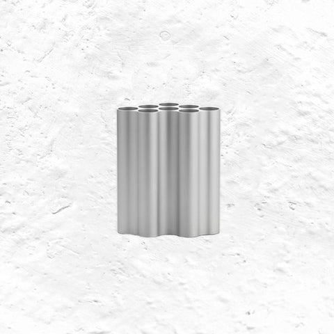 Nuage vase -medium,  light silver anodised aluminium - des. Ronan & Erwan Bouroullec, 2016 (made by Vitra)