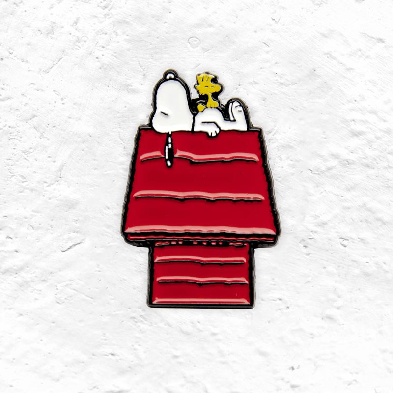 Peanuts Pin Badge - House, Magpie x Peanuts