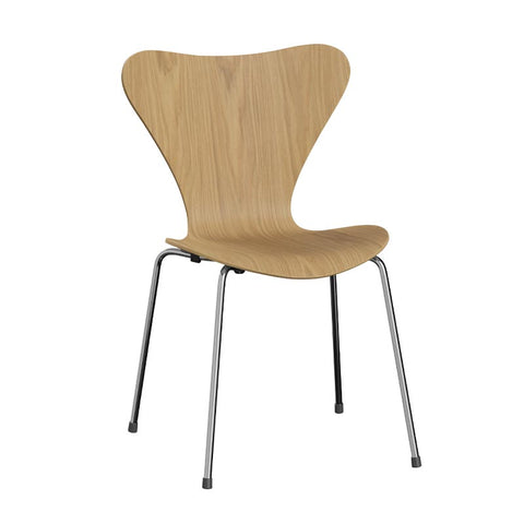 Series 7 Chair des Arne Jacobsen, 1955 - laquered oak (made by Fritz Hansen)