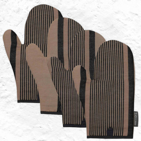 Yvonne Ficelle Encre Oven Mitt by Tissage de Luz