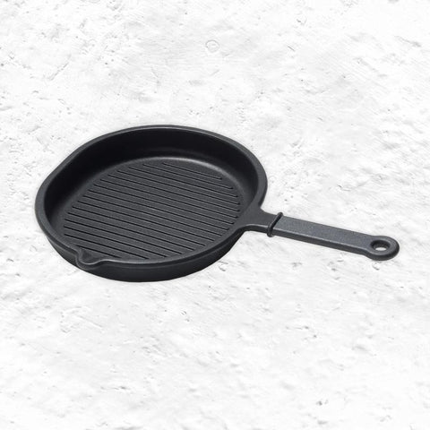 Bon Appetit Oval Griddle Pan, by Ettore Sottsass and Christopher Redfern for Serafino Zani