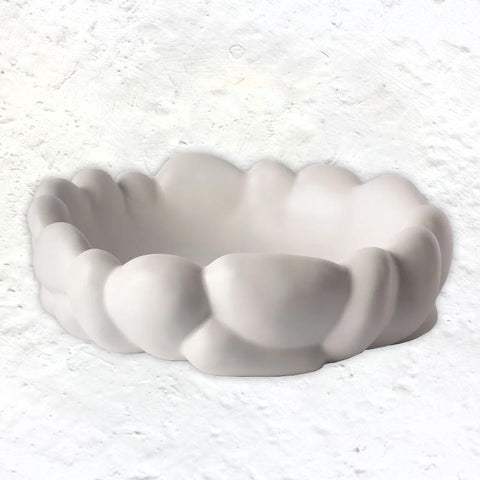 Handmade Cloud Centrepiece in Vaporous Grey des. Nicholai Wiig-Hansen, 2021 for raawii