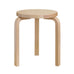 Stool 60 des Alvar Aalto, 1933 (made by Artek)