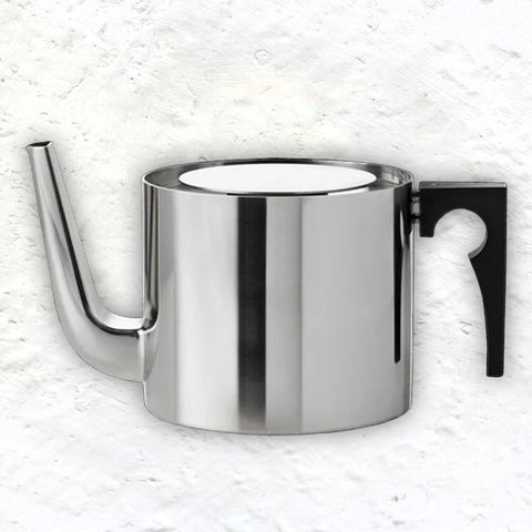 Cylinda-Line Teapot - 1.25L - des. Arne Jacobsen for Stelton, 1967