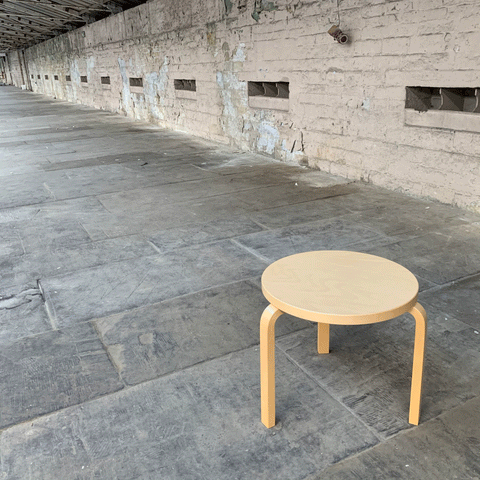 90D Table des Alvar Aalto, 1935 (made by Artek)