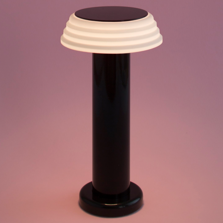 PL1 Portable Rechargeable Lamp  des. George Sowden - black / white